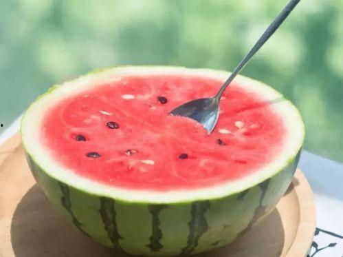 吃瓜月月,揭秘娱乐圈幕后故事