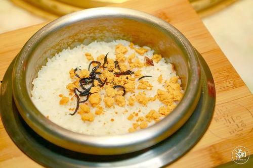 盘丝洞吃瓜,一场奇幻的美食之旅