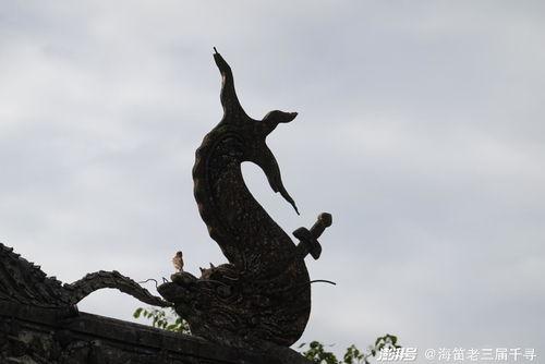 孟子石像吃瓜图片